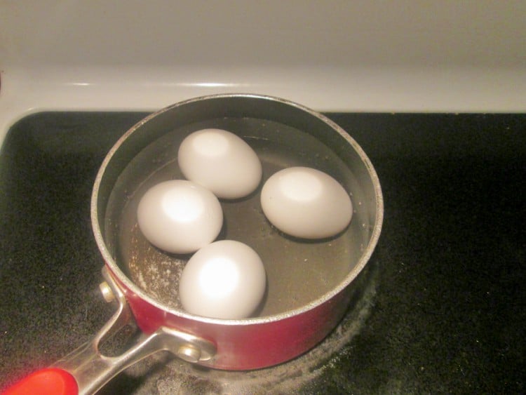 boiling eggs for egg salad